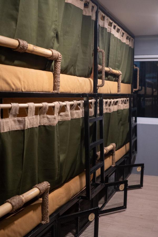 Bambam Hostel Coron Εξωτερικό φωτογραφία